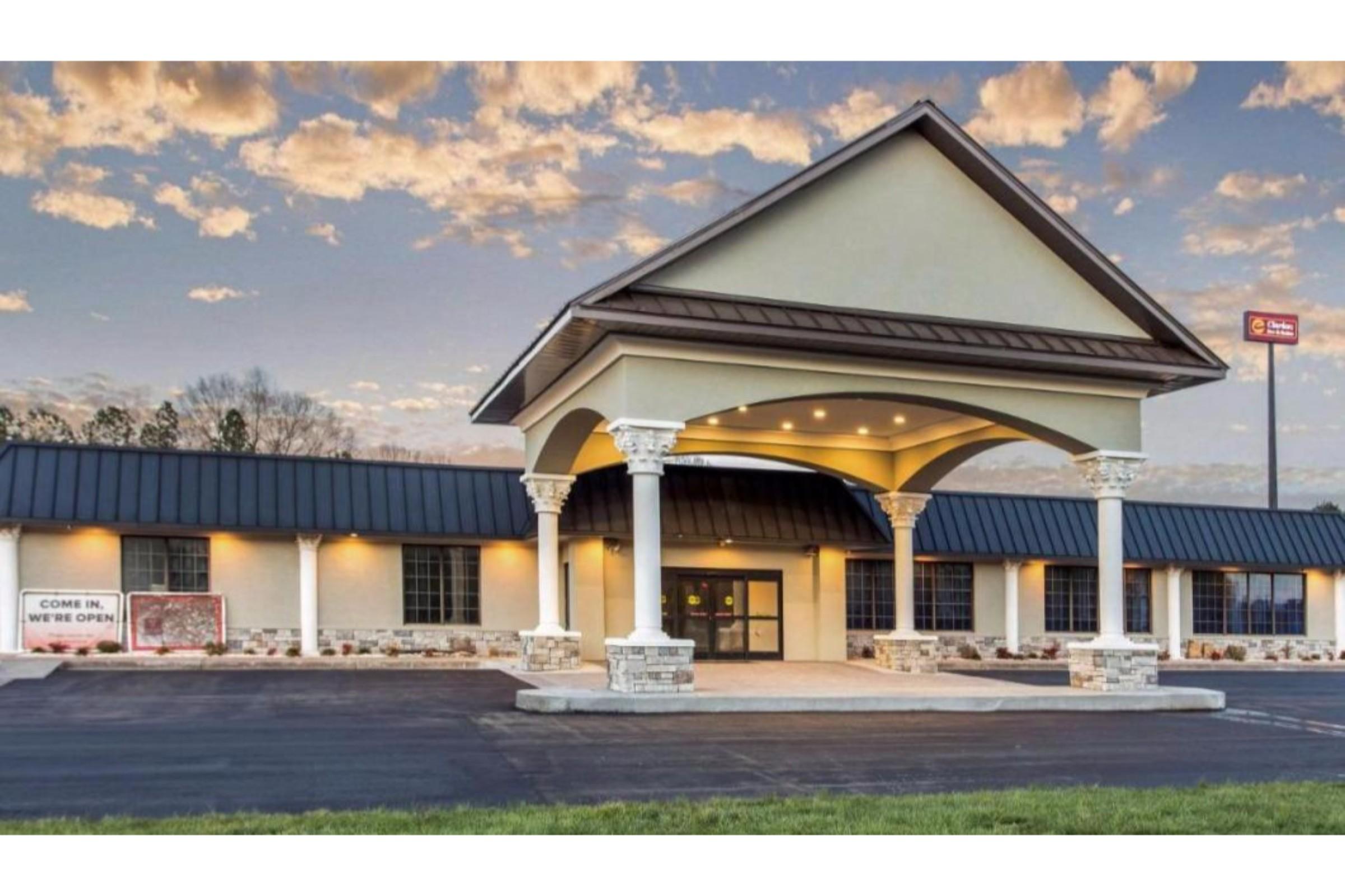Days Inn And Suites By Wyndham Oxford Exterior foto