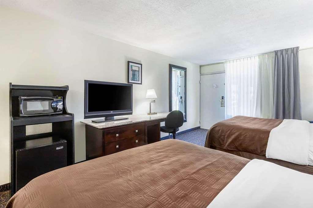 Days Inn And Suites By Wyndham Oxford Quarto foto
